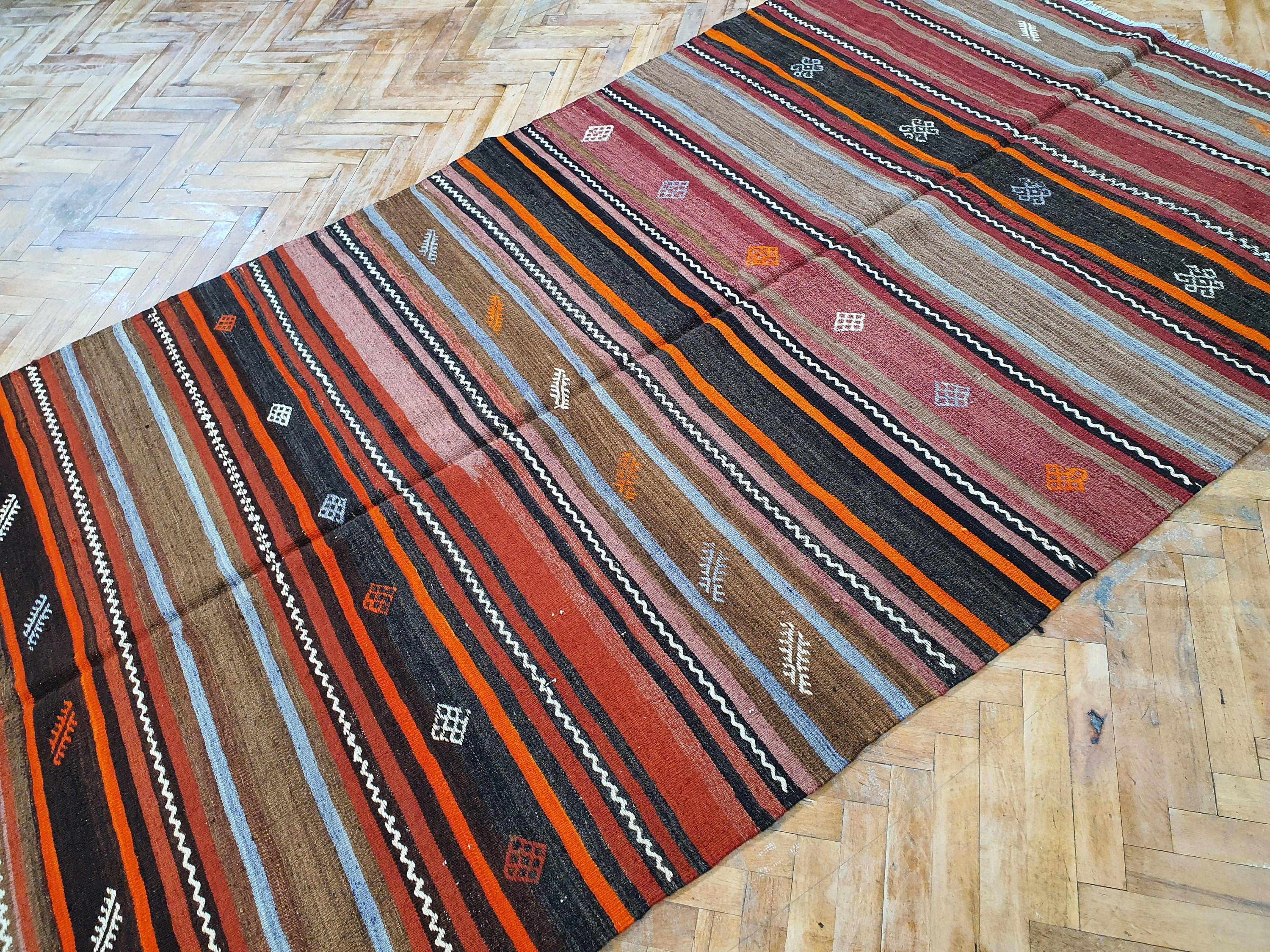Konya Striped Cicim Turkish Kilim Rug, Embroidered Anatolian Handmade Organic Wool Kilim Rug, Bohemian Rustic Persian Area Rug 8'2''x4'9''