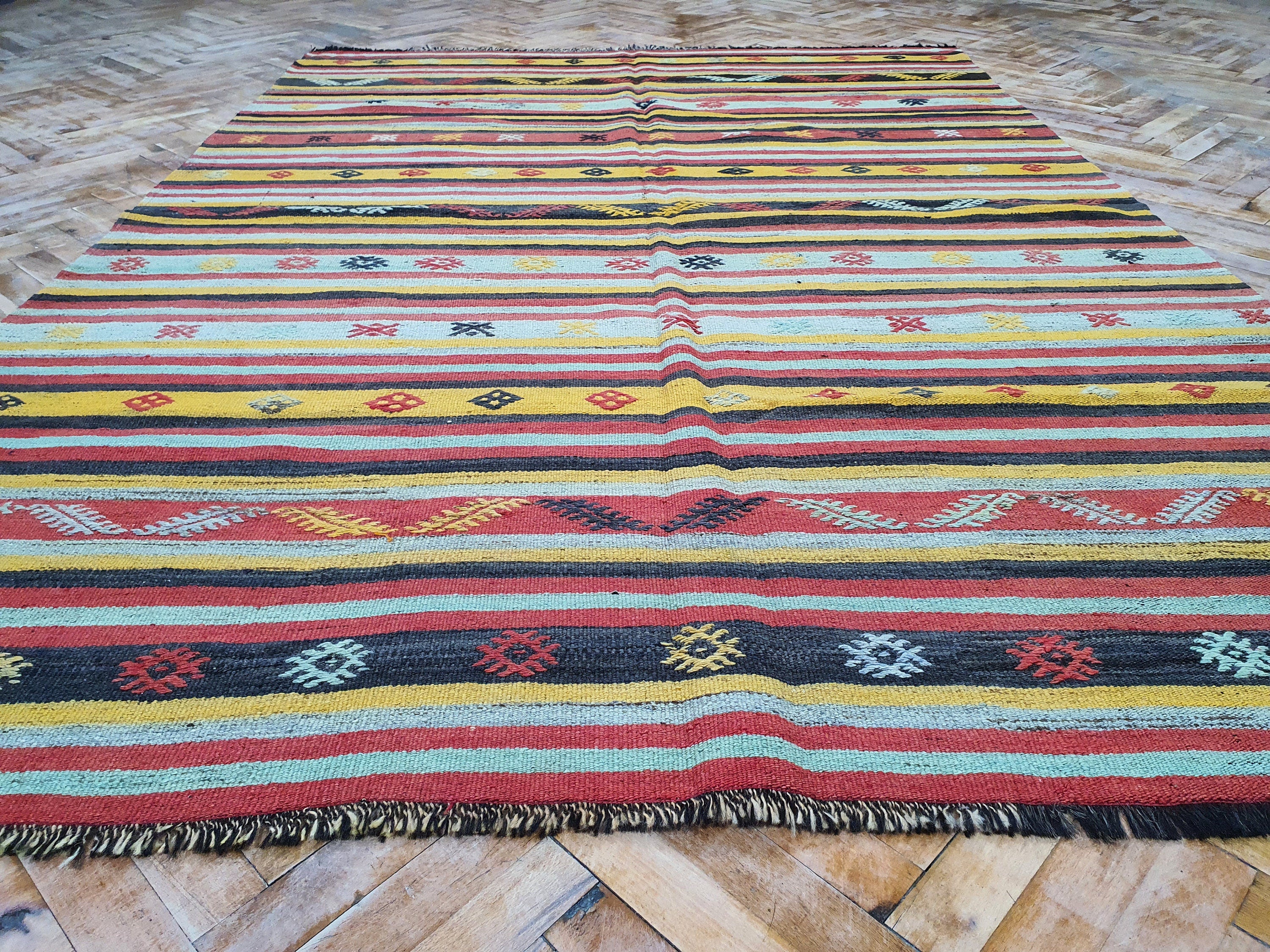 Vintage Decor Persian Area Kilim Living Room, Moroccan Style Handwoven Wool Rug, Bohemian Decor Rustic Rug, Colorful Turkish Rug 7.8*5.5 ft