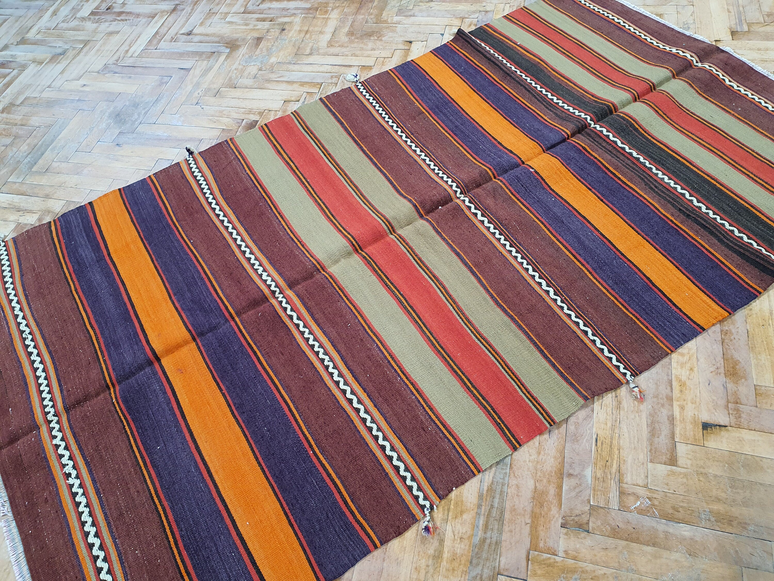 Turkish Kilim Rug, Handmade Organic Wool Rug, Anatolian Tribal Nomadic Moroccan Bohemian Living Room Rustic Decor Persian Area Rug 7'3"x4'4'