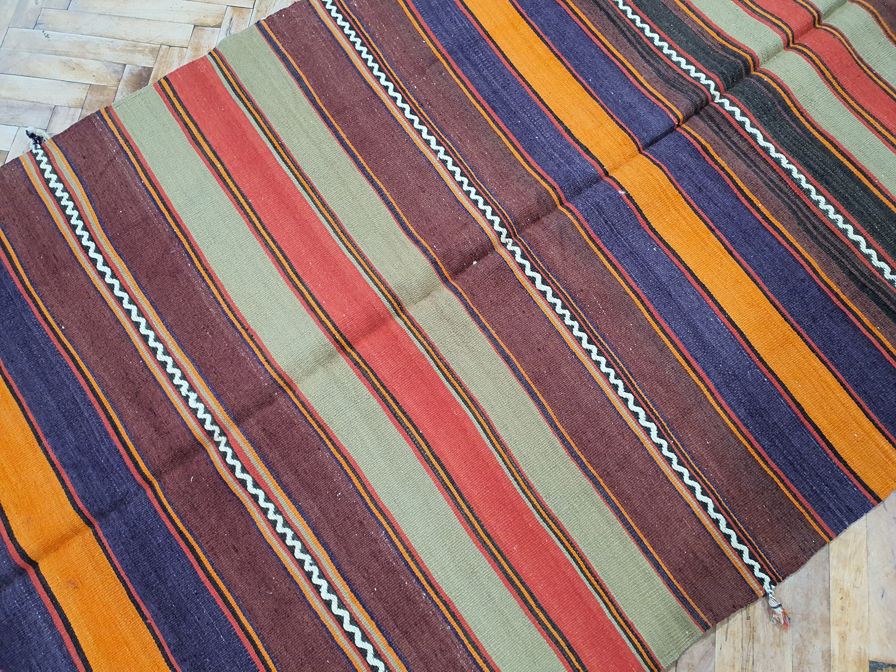 Turkish Kilim Rug, Handmade Organic Wool Rug, Anatolian Tribal Nomadic Moroccan Bohemian Living Room Rustic Decor Persian Area Rug 7'3"x4'4'