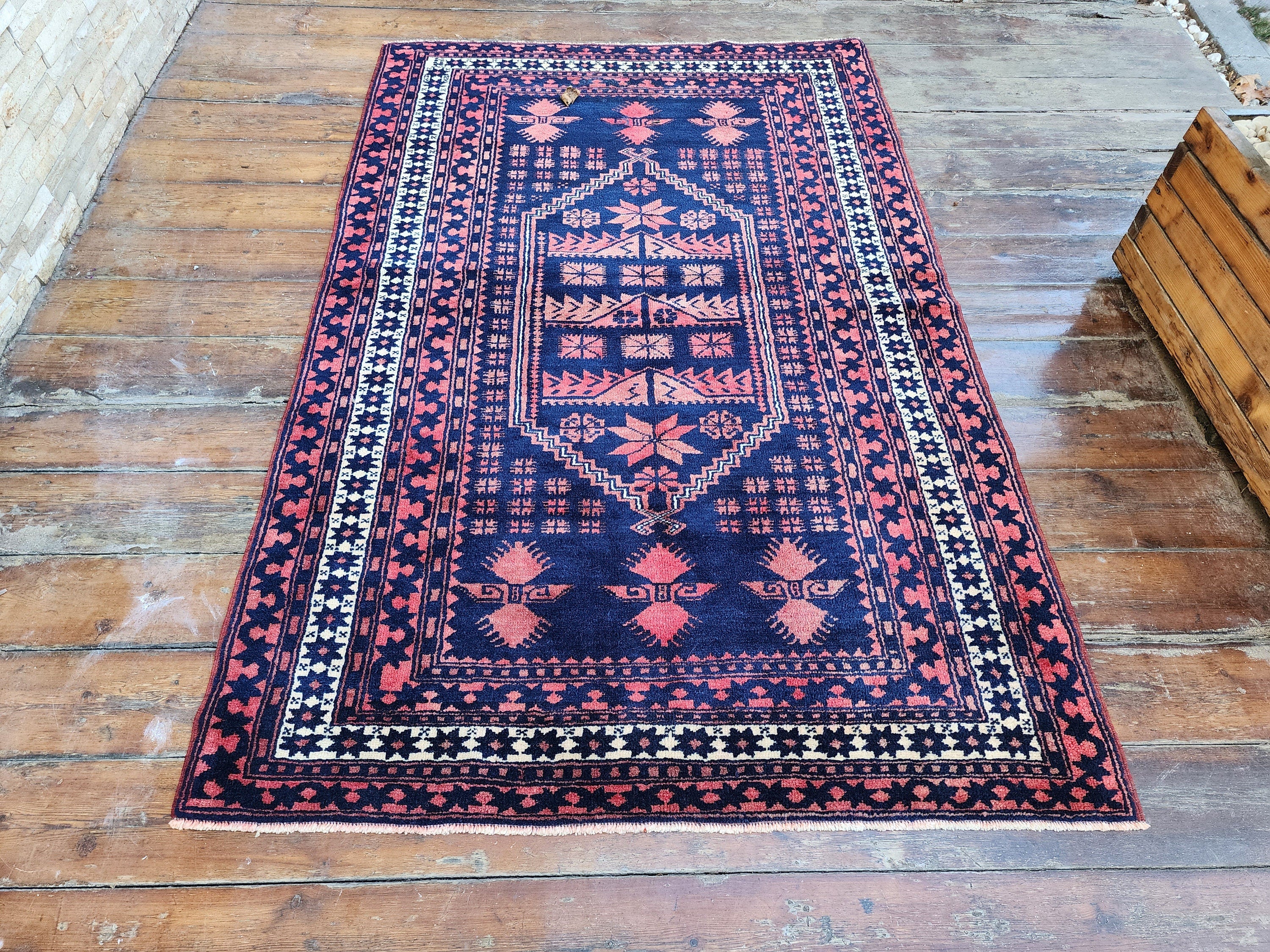 Vintage West Anatolian Bergama Turkish Rug 5'9''x3'7''