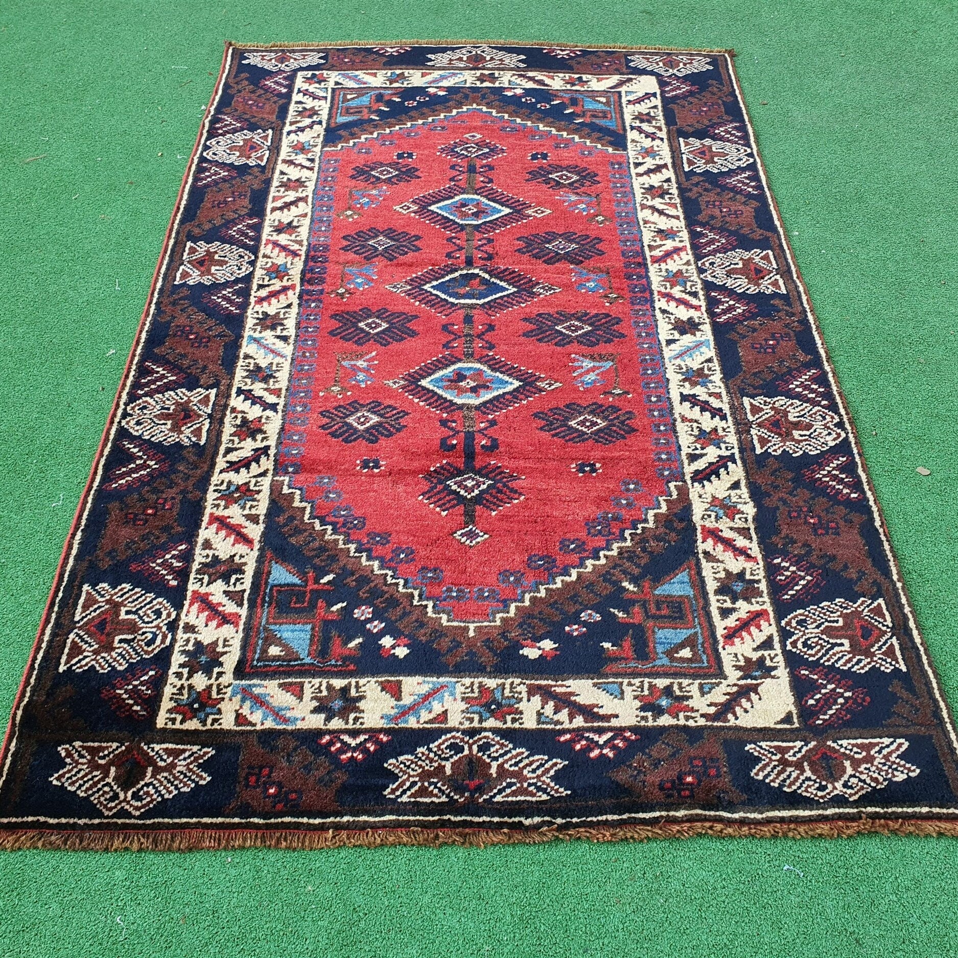 Tapis turc rouge vintage Antalya 5'9''x3'6''