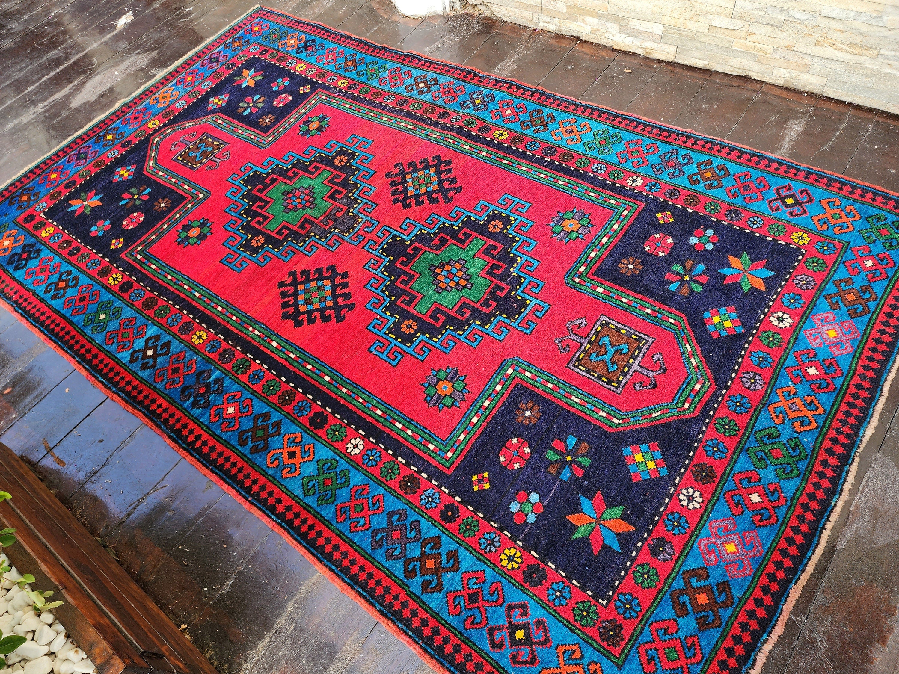 Vintage Cacuasion Area Rug 7'8'' x 4'6''